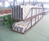 母線(xiàn)槽鋁蓋板